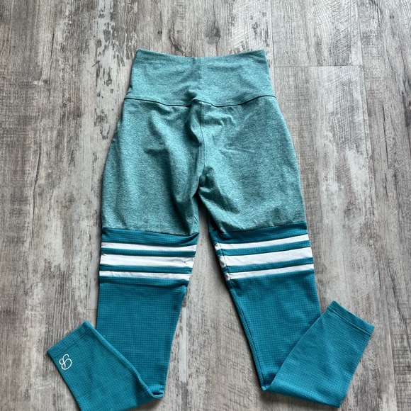 Bombshell thigh high sock 🧦 leggings in teal ❤️😊🎄 - Picture 4 of 6